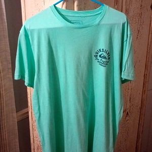 NWOT QUICKSILVER t-shirt mens L